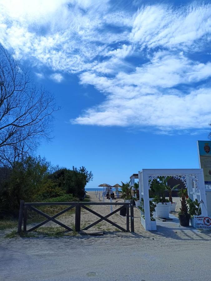 Casa Al Mare Le Dune Lido Marini Exteriér fotografie